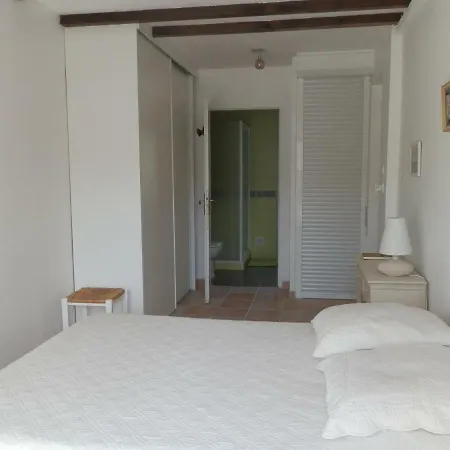 D'hote + Cour + Veranda Saint-Cyprien (Pyrenees-Orientales)